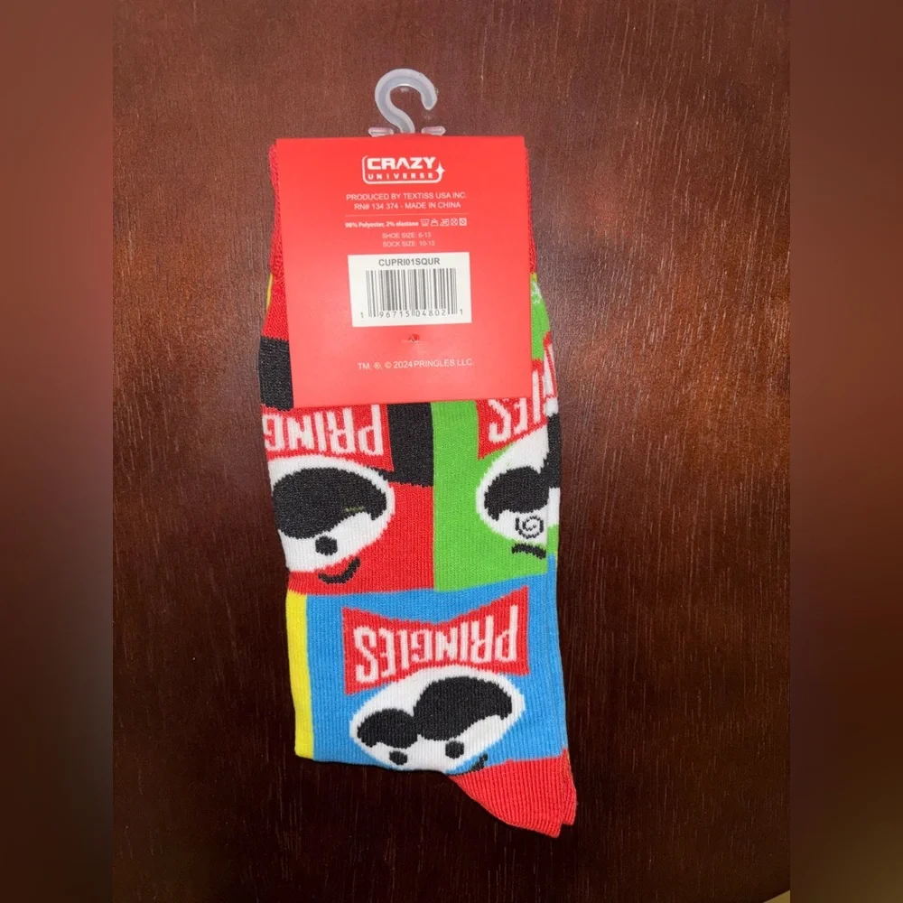 PRINGLES NOVELTY CREW SOCKS NWT MEN’S SHOE SIZE 6-13